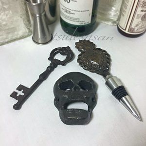 BAR BUNDLE 3 pc CAST IRON Stopper + Openers UNUSED HP🎉